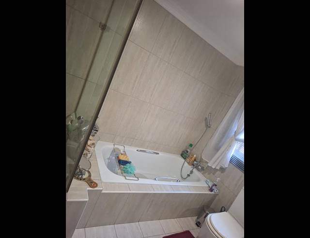 2 BEDROOM TOWNHOUSE FOR SALE IN TERENURE